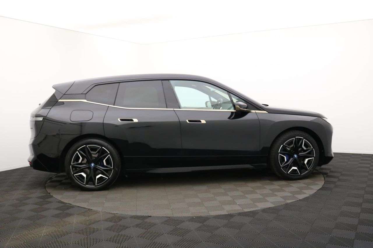 A 2022 BMW IX 40 76.6kWh M Sport Edition SUV 5dr Electric Auto xDrive (326 ps) Award Winn A 2022 BMW IX 40 76.6kWh M Sport Edition SUV 5dr Electric Auto xDrive (326 ps) Award Winn