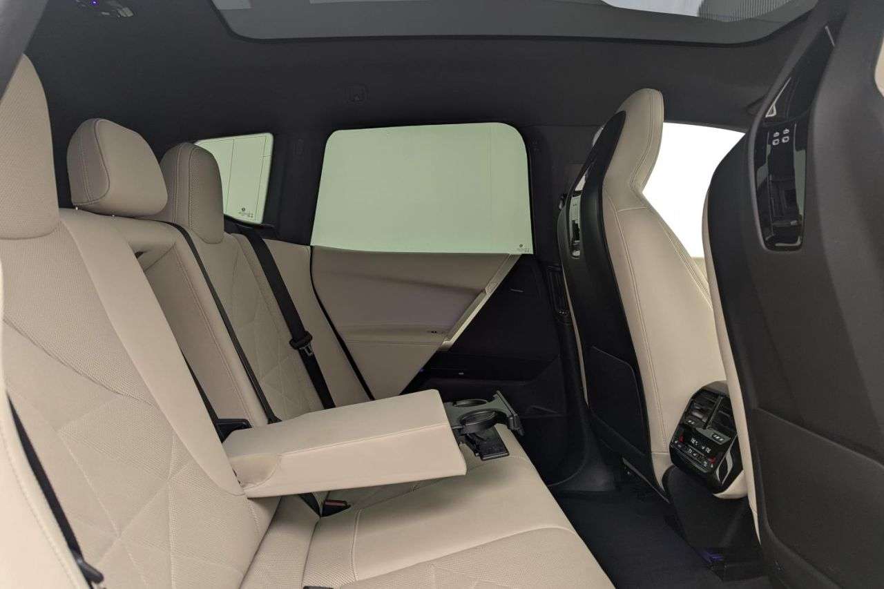 2022 BMW IX 2022 BMW IX