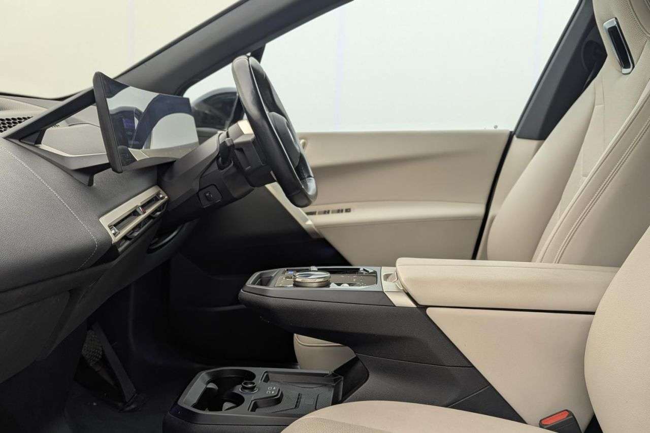2022 BMW IX 2022 BMW IX