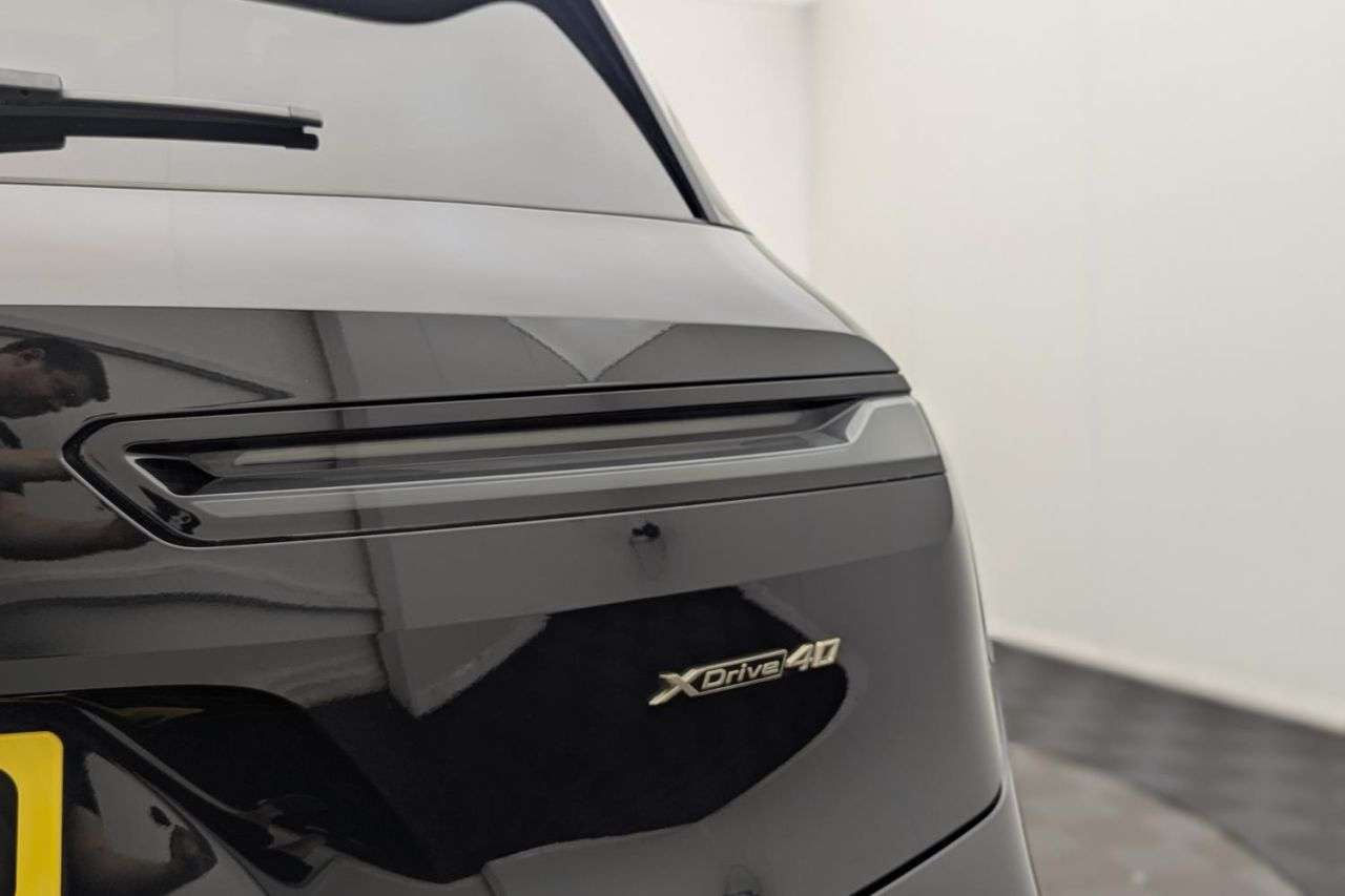 2022 BMW IX 2022 BMW IX