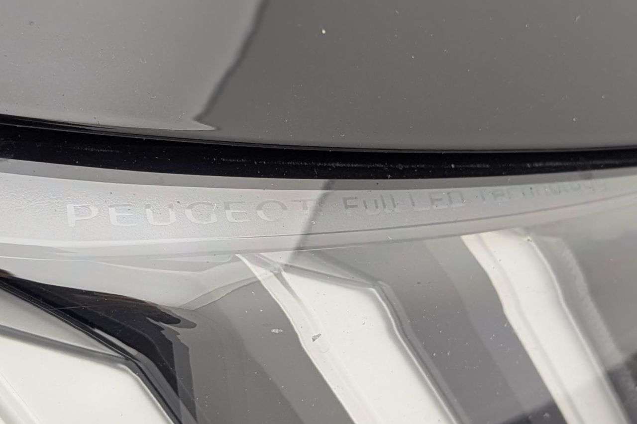 2022 PEUGEOT E-208 2022 PEUGEOT E-208