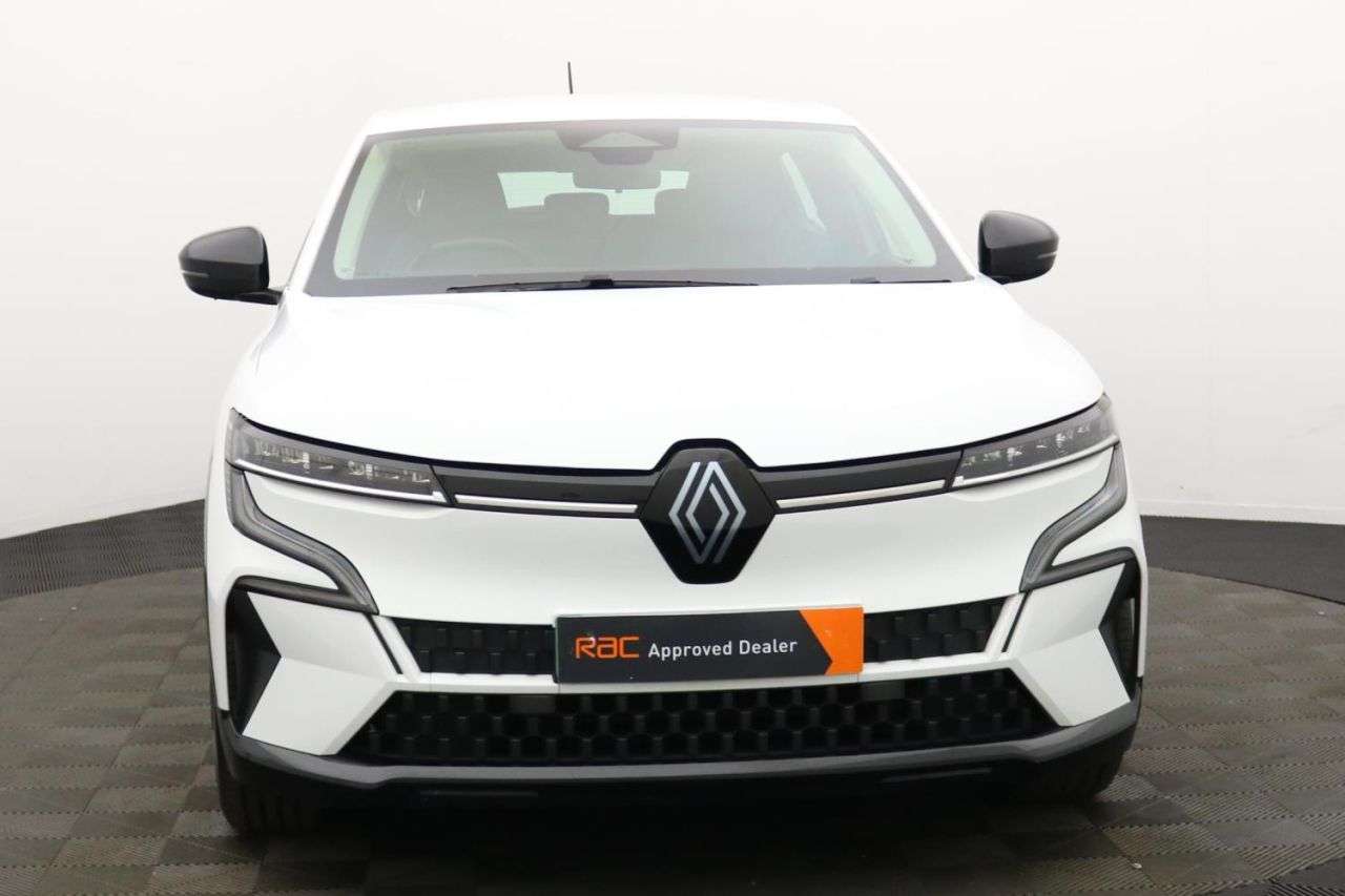 2023 RENAULT MEGANE E-TECH 2023 RENAULT MEGANE E-TECH