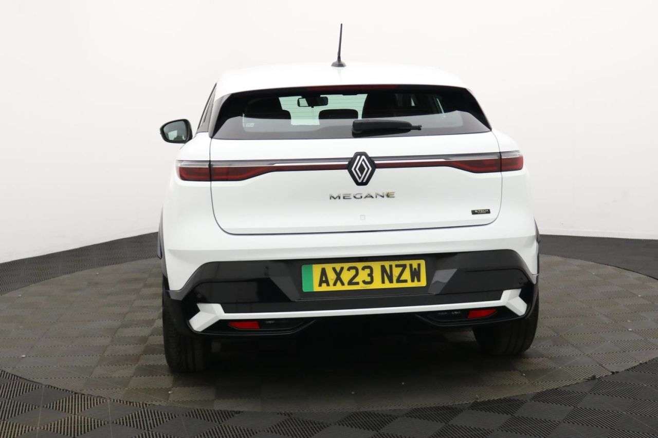 2023 RENAULT MEGANE E-TECH 2023 RENAULT MEGANE E-TECH
