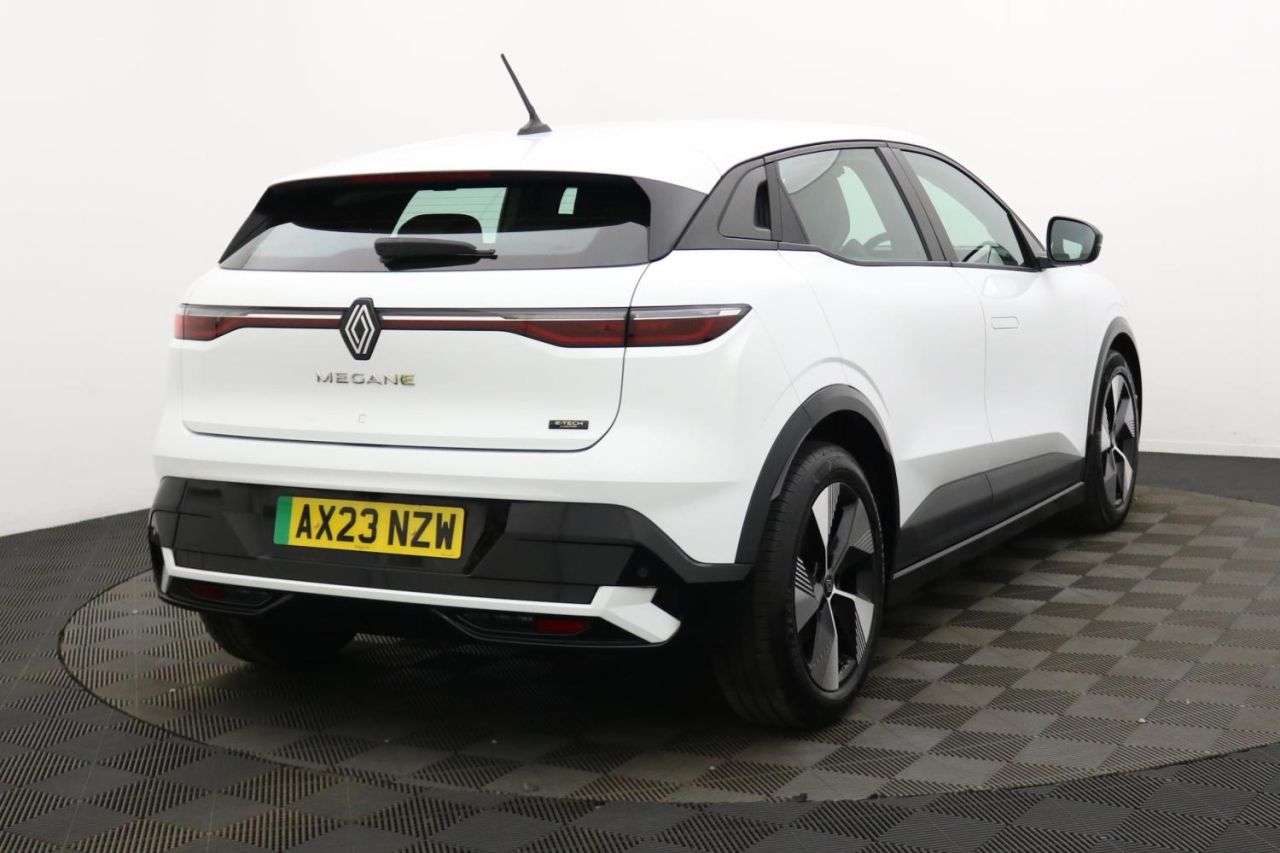 2023 RENAULT MEGANE E-TECH 2023 RENAULT MEGANE E-TECH