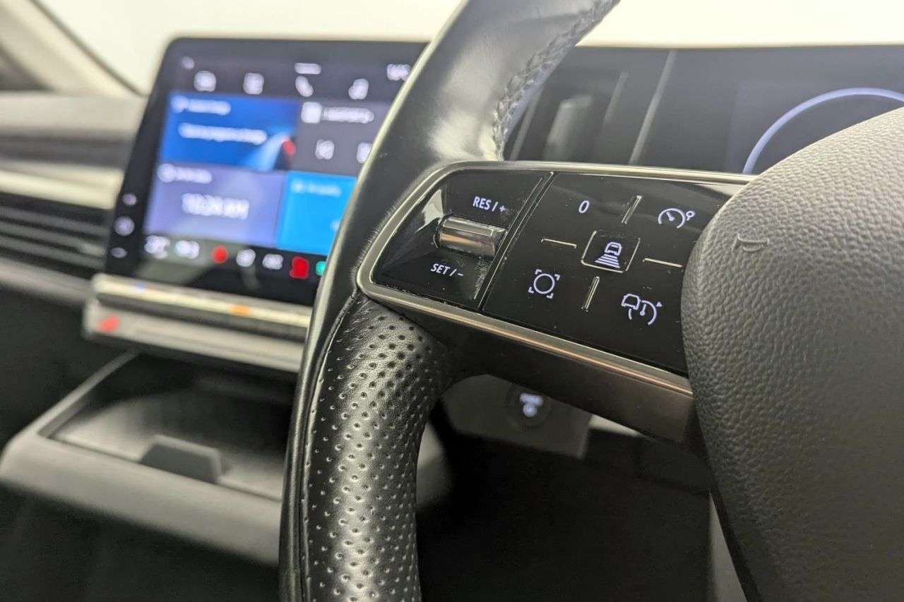 2023 RENAULT MEGANE E-TECH 2023 RENAULT MEGANE E-TECH