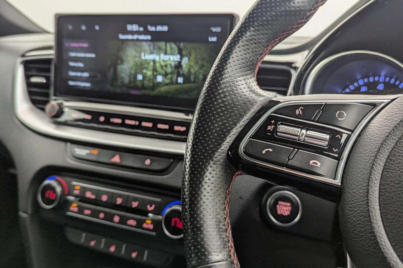 2021 KIA PROCEED 2021 KIA PROCEED