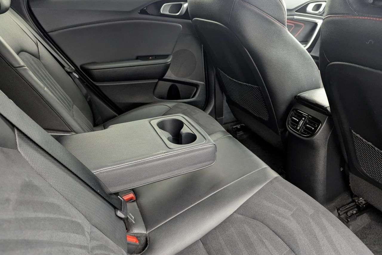 2021 KIA PROCEED 2021 KIA PROCEED