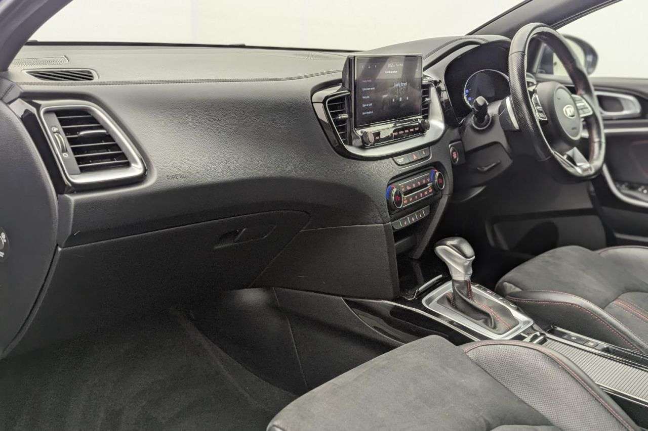 2021 KIA PROCEED 2021 KIA PROCEED