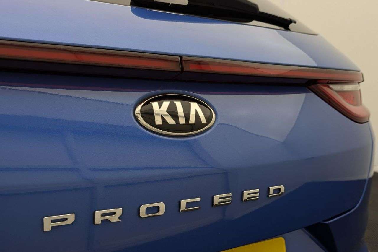 2021 KIA PROCEED 2021 KIA PROCEED