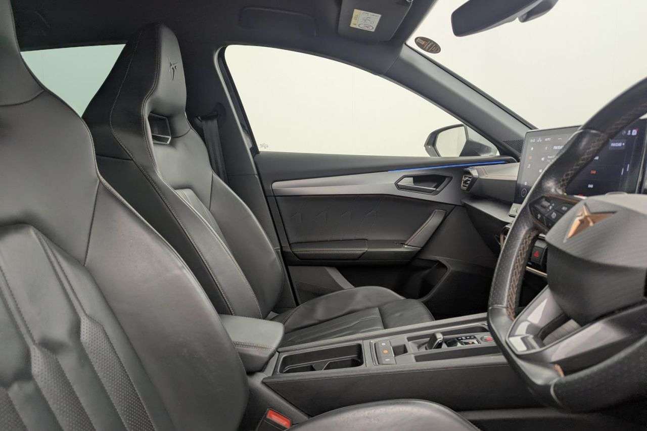 A 2023 CUPRA FORMENTOR 1.4 eHybrid 12.8kWh V2 SUV 5dr Petrol Plug-in Hybrid DSG Euro 6 (s/s) (204 A 2023 CUPRA FORMENTOR 1.4 eHybrid 12.8kWh V2 SUV 5dr Petrol Plug-in Hybrid DSG Euro 6 (s/s) (204