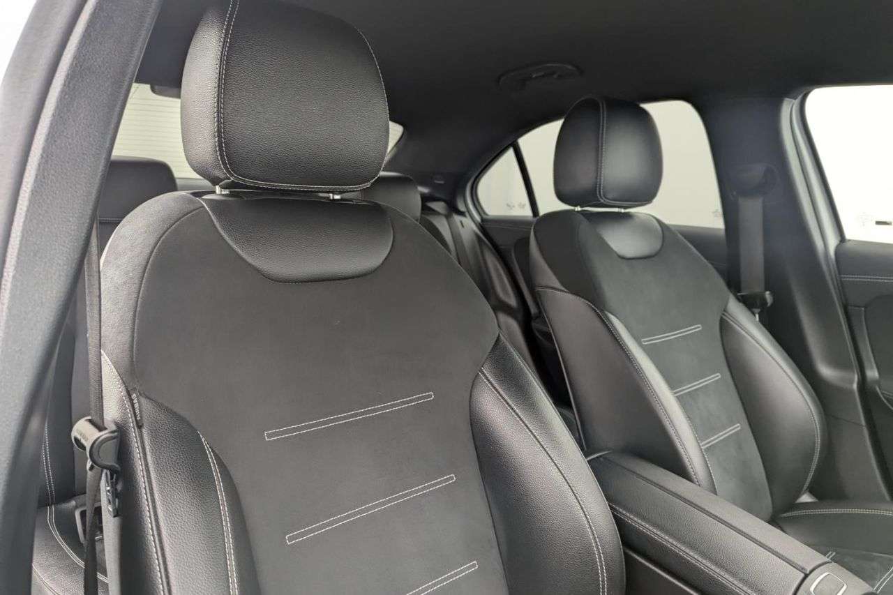 2022 MERCEDES-BENZ A CLASS 2022 MERCEDES-BENZ A CLASS