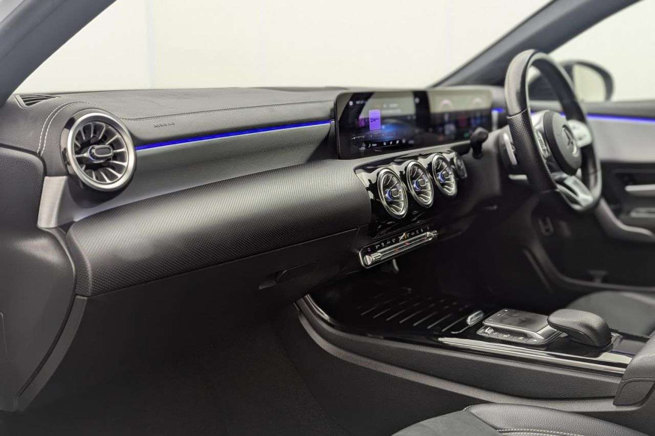 2022 MERCEDES-BENZ A CLASS 2022 MERCEDES-BENZ A CLASS
