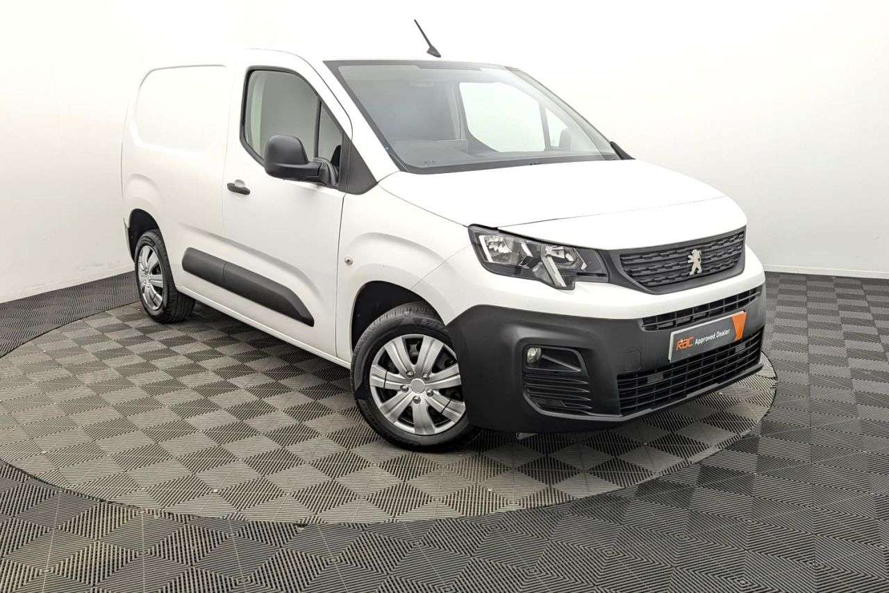 A 2019 PEUGEOT PARTNER 1.5 BlueHDi 1000 Professional Standard Panel Van 5dr Diesel Manual SWB Euro A 2019 PEUGEOT PARTNER 1.5 BlueHDi 1000 Professional Standard Panel Van 5dr Diesel Manual SWB Euro