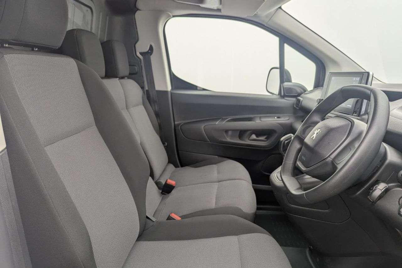 A 2019 PEUGEOT PARTNER 1.5 BlueHDi 1000 Professional Standard Panel Van 5dr Diesel Manual SWB Euro A 2019 PEUGEOT PARTNER 1.5 BlueHDi 1000 Professional Standard Panel Van 5dr Diesel Manual SWB Euro