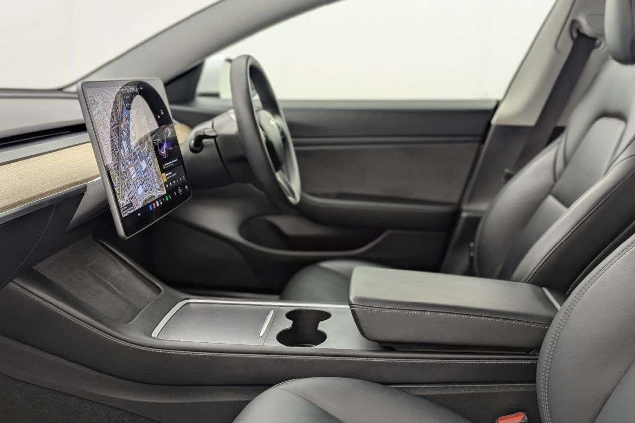 2020 TESLA MODEL 3 2020 TESLA MODEL 3