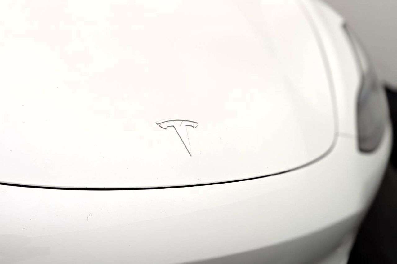 2020 TESLA MODEL 3 2020 TESLA MODEL 3
