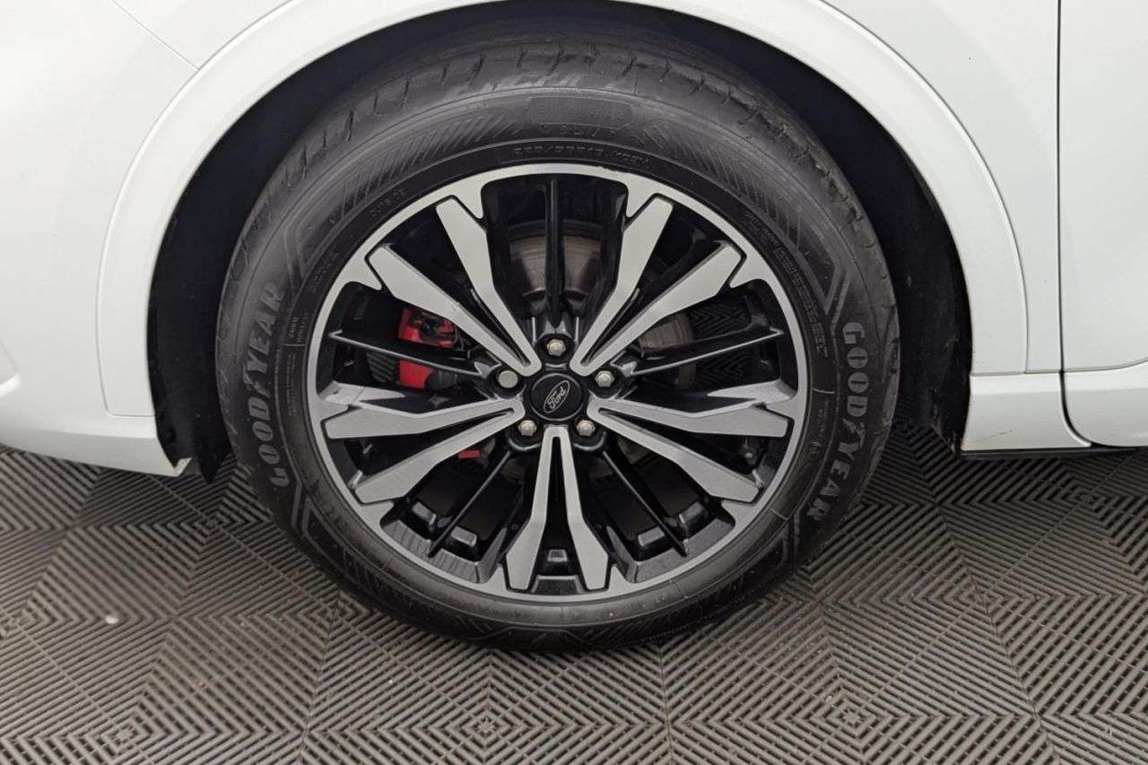 2023 FORD KUGA 2023 FORD KUGA