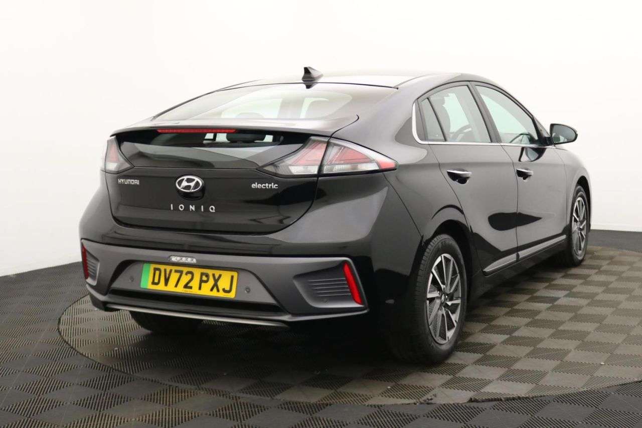 2022 HYUNDAI IONIQ 2022 HYUNDAI IONIQ