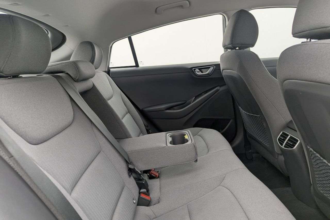 2022 HYUNDAI IONIQ 2022 HYUNDAI IONIQ