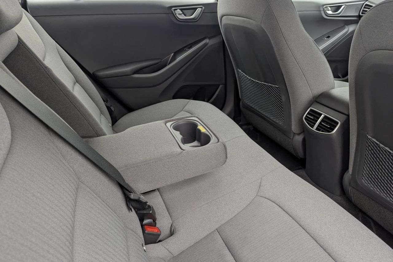 2022 HYUNDAI IONIQ 2022 HYUNDAI IONIQ