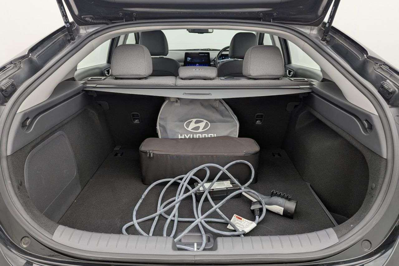2022 HYUNDAI IONIQ 2022 HYUNDAI IONIQ