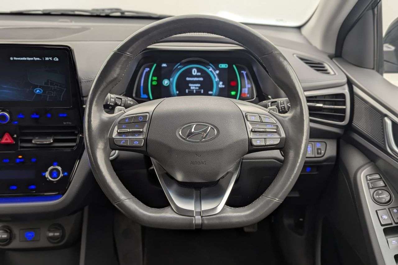 2022 HYUNDAI IONIQ 2022 HYUNDAI IONIQ