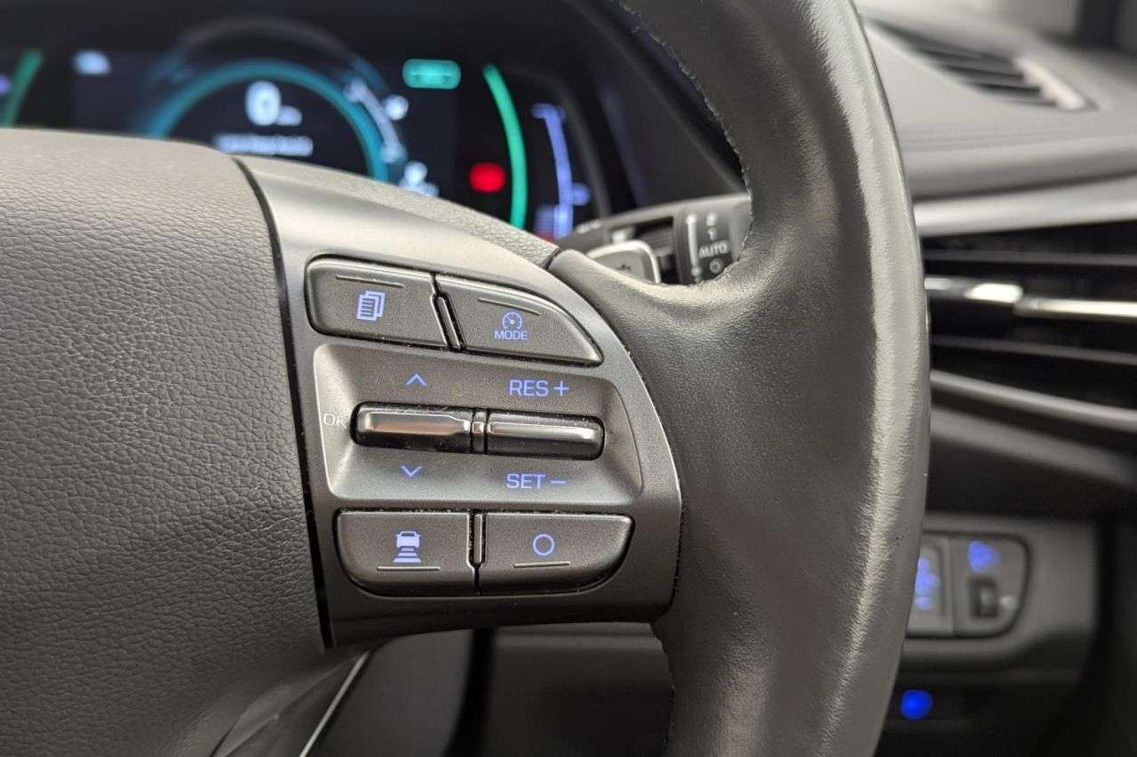 2022 HYUNDAI IONIQ 2022 HYUNDAI IONIQ