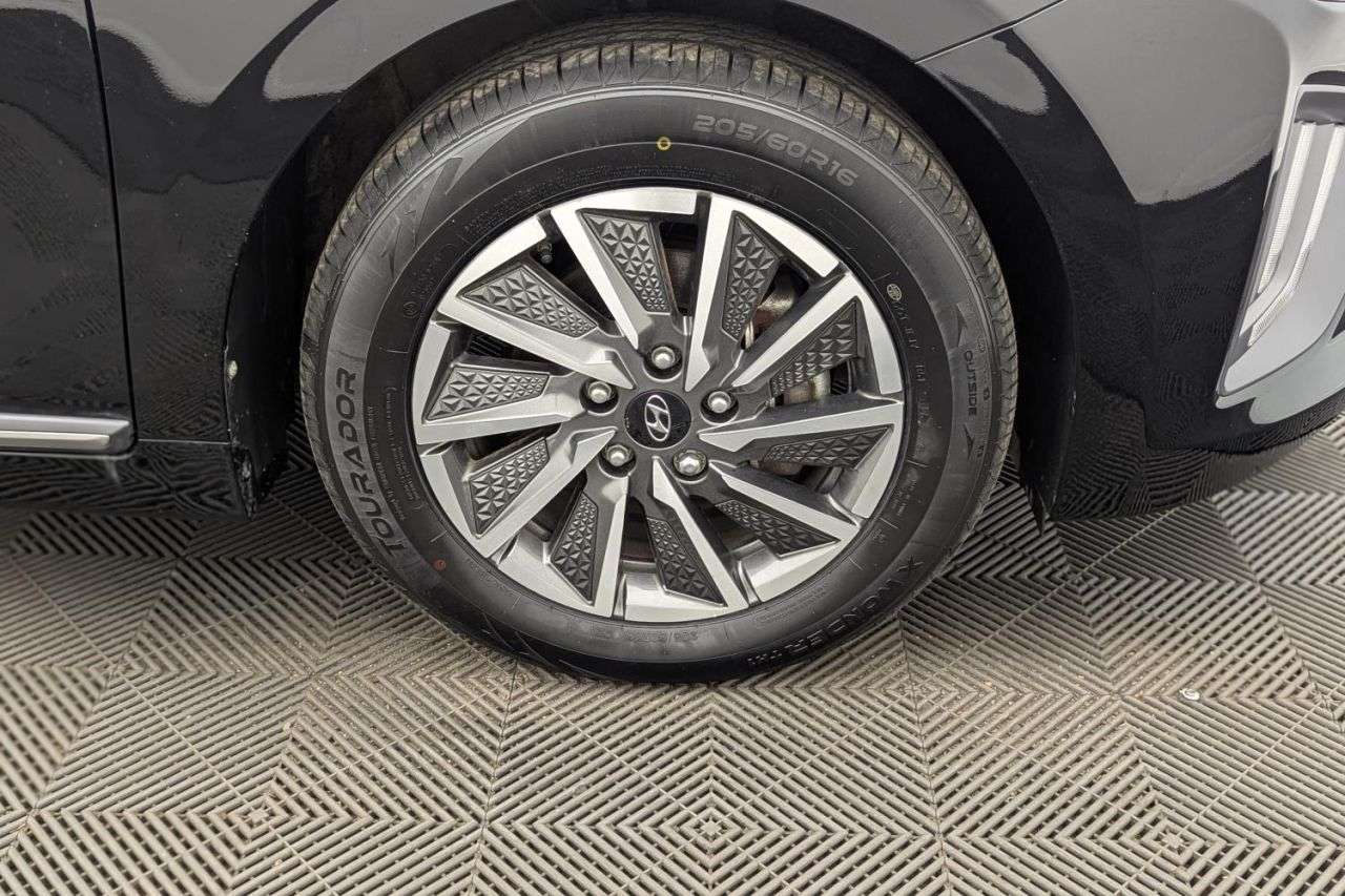 2022 HYUNDAI IONIQ 2022 HYUNDAI IONIQ