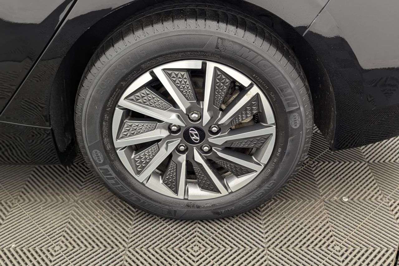 2022 HYUNDAI IONIQ 2022 HYUNDAI IONIQ