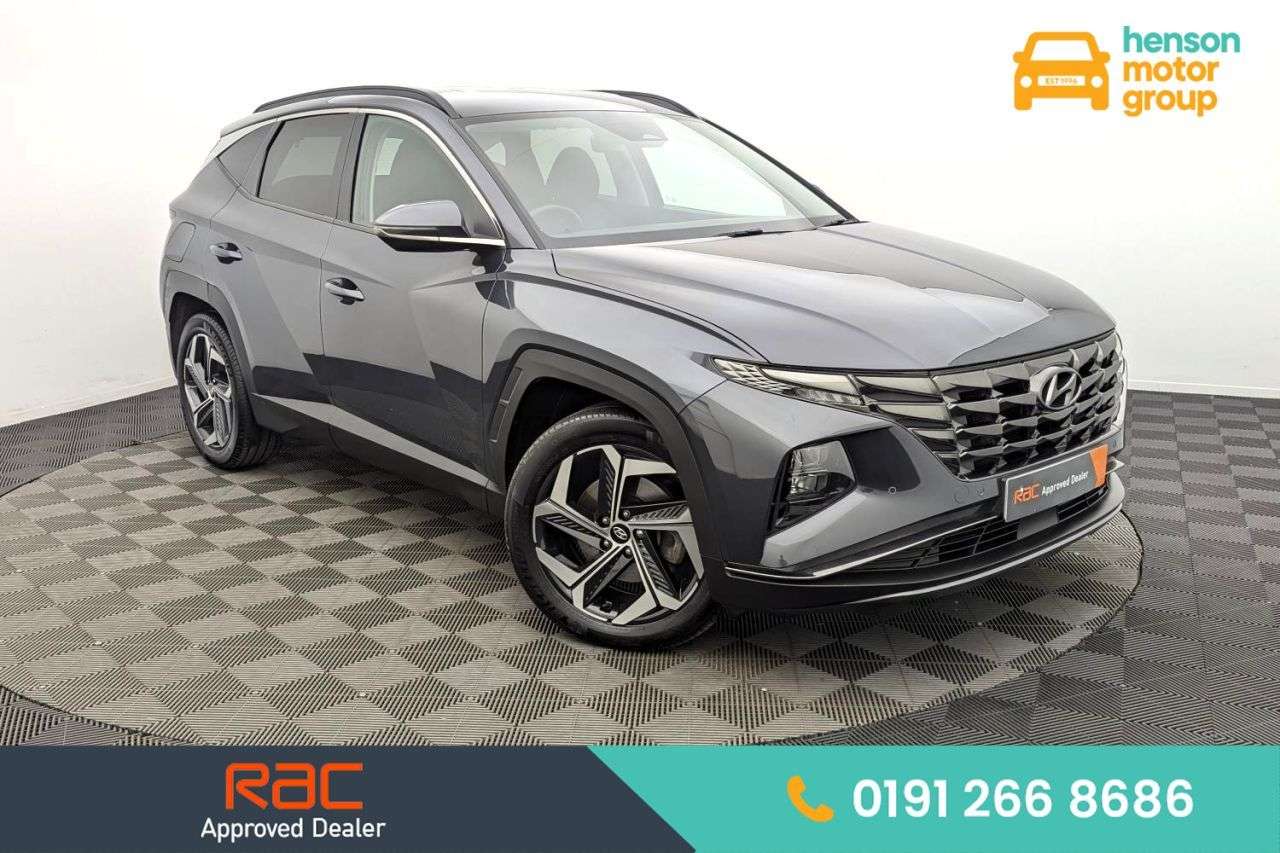 A 2022 HYUNDAI TUCSON 1.6 T-GDi 13.8kWh Premium SUV 5dr Petrol Plug-in Hybrid Auto 4WD Euro 6 (s/ A 2022 HYUNDAI TUCSON 1.6 T-GDi 13.8kWh Premium SUV 5dr Petrol Plug-in Hybrid Auto 4WD Euro 6 (s/