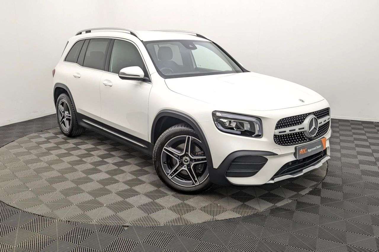 A 2021 MERCEDES-BENZ GLB 2.0 GLB200d AMG Line SUV 5dr Diesel 8G-DCT Euro 6 (s/s) (150 ps) Award Winn A 2021 MERCEDES-BENZ GLB 2.0 GLB200d AMG Line SUV 5dr Diesel 8G-DCT Euro 6 (s/s) (150 ps) Award Winn