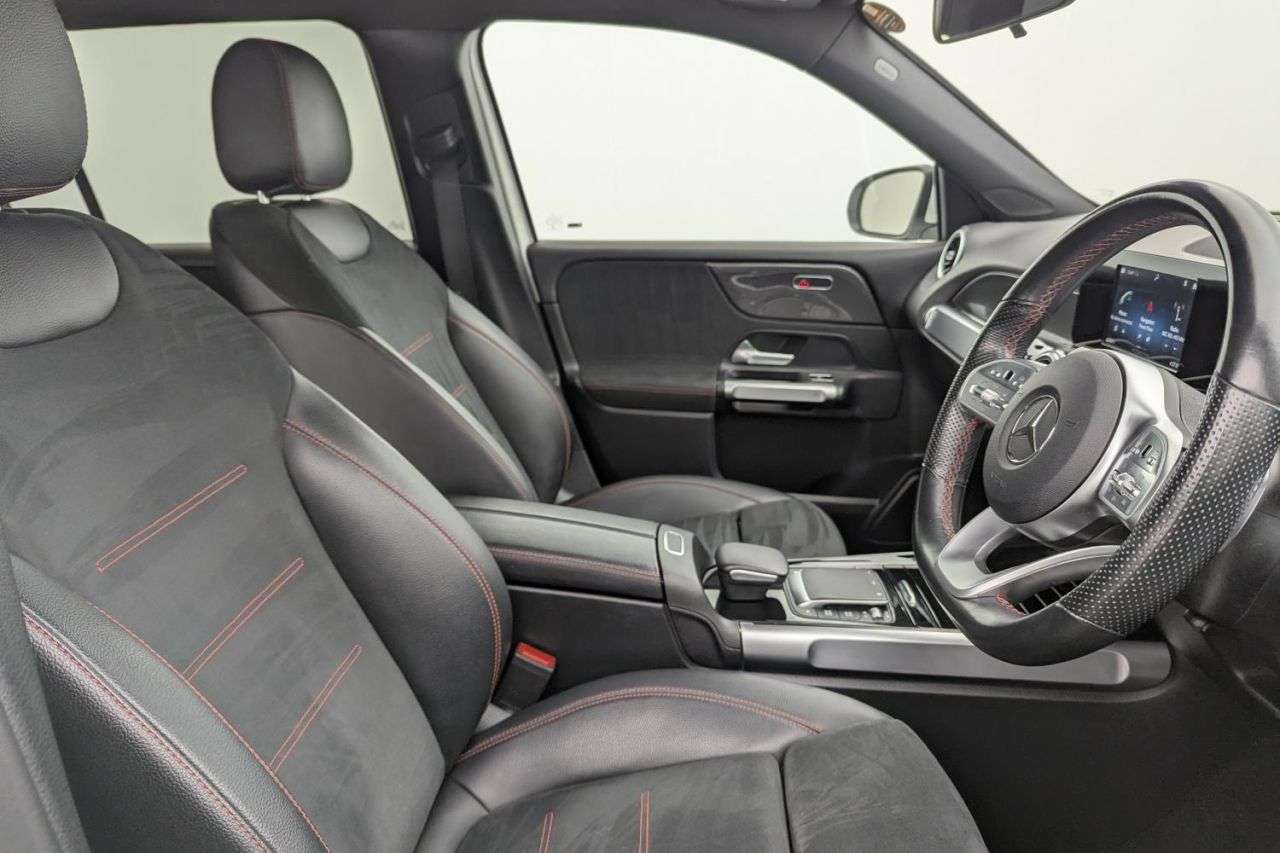 A 2021 MERCEDES-BENZ GLB 2.0 GLB200d AMG Line SUV 5dr Diesel 8G-DCT Euro 6 (s/s) (150 ps) Award Winn A 2021 MERCEDES-BENZ GLB 2.0 GLB200d AMG Line SUV 5dr Diesel 8G-DCT Euro 6 (s/s) (150 ps) Award Winn
