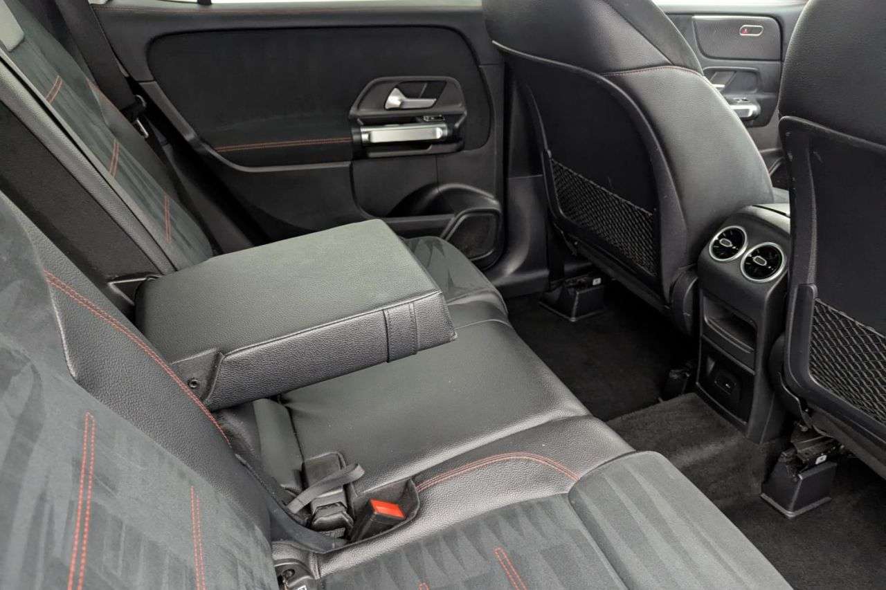 2021 MERCEDES-BENZ GLB 2021 MERCEDES-BENZ GLB