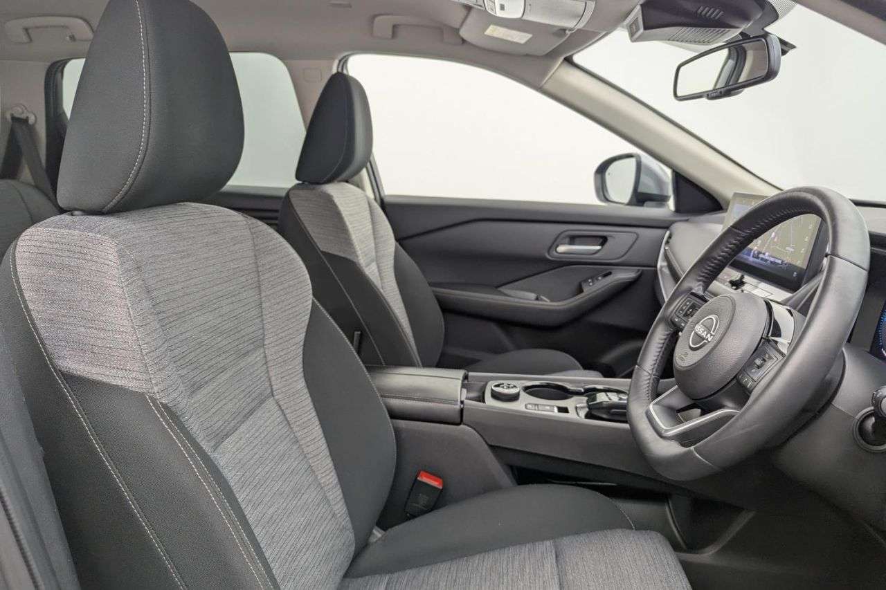 A 2025 NISSAN X-TRAIL 1.5 h e-POWER N-Connecta SUV 5dr Petrol Hybrid Auto e-4ORCE Euro 6 (s/s) (2 A 2025 NISSAN X-TRAIL 1.5 h e-POWER N-Connecta SUV 5dr Petrol Hybrid Auto e-4ORCE Euro 6 (s/s) (2