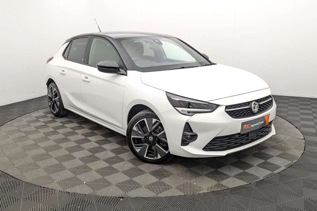 A 2021 VAUXHALL CORSA ELECTRIC 50kWh SRi Nav Premium Hatchback 5dr Electric Auto (7.4Kw Charger) (136 ps) A 2021 VAUXHALL CORSA ELECTRIC 50kWh SRi Nav Premium Hatchback 5dr Electric Auto (7.4Kw Charger) (136 ps)