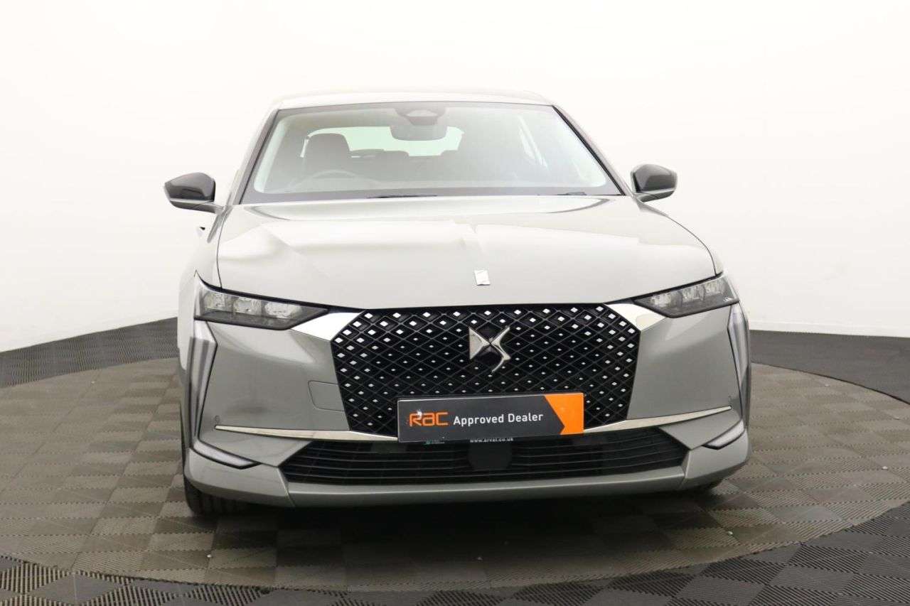 2023 DS AUTOMOBILES DS 4 2023 DS AUTOMOBILES DS 4