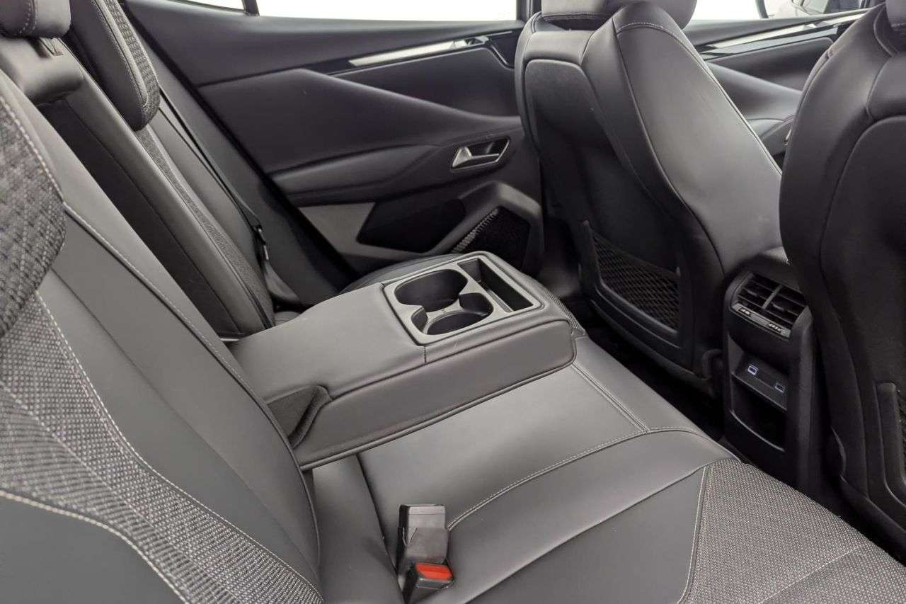 2023 DS AUTOMOBILES DS 4 2023 DS AUTOMOBILES DS 4