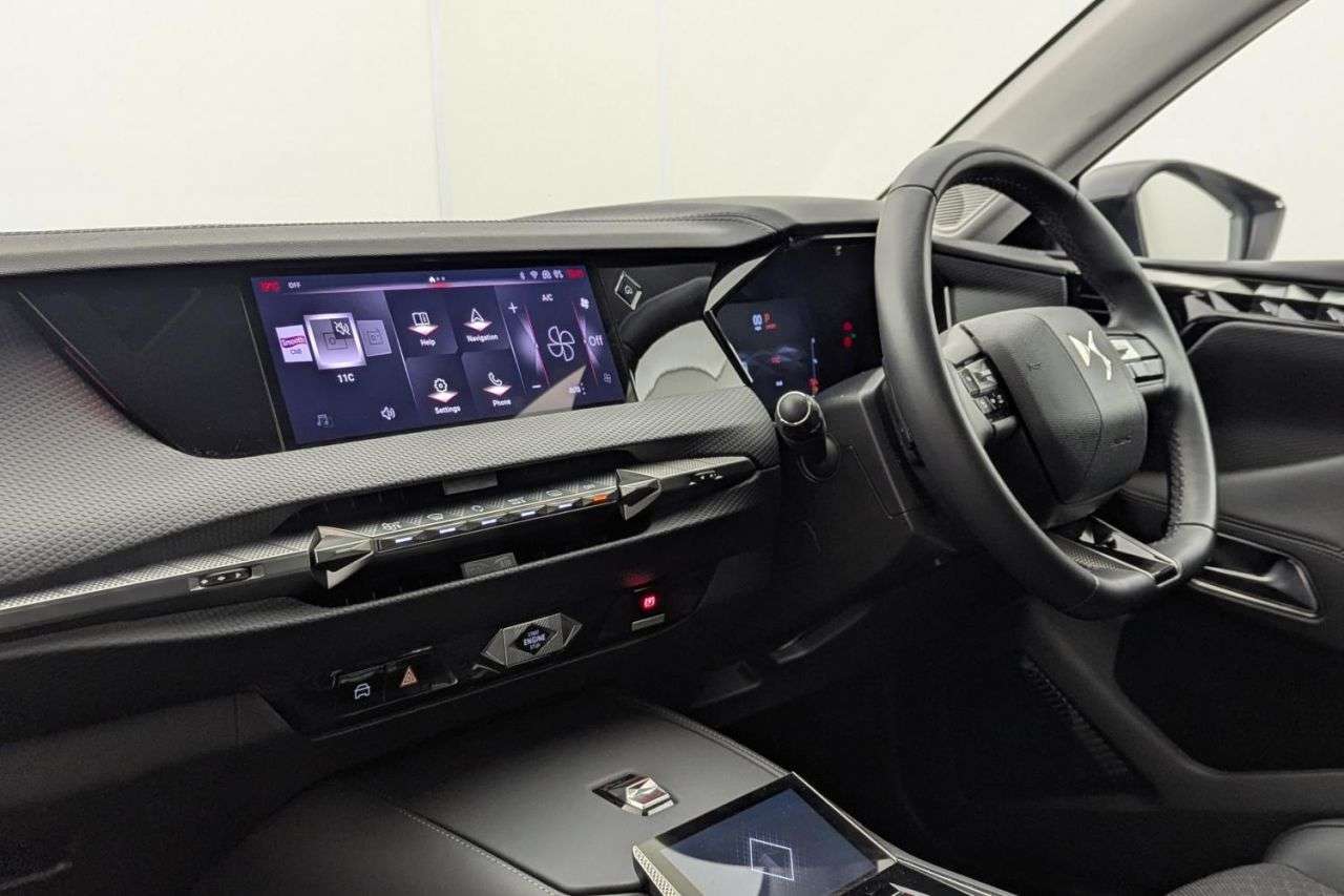2023 DS AUTOMOBILES DS 4 2023 DS AUTOMOBILES DS 4