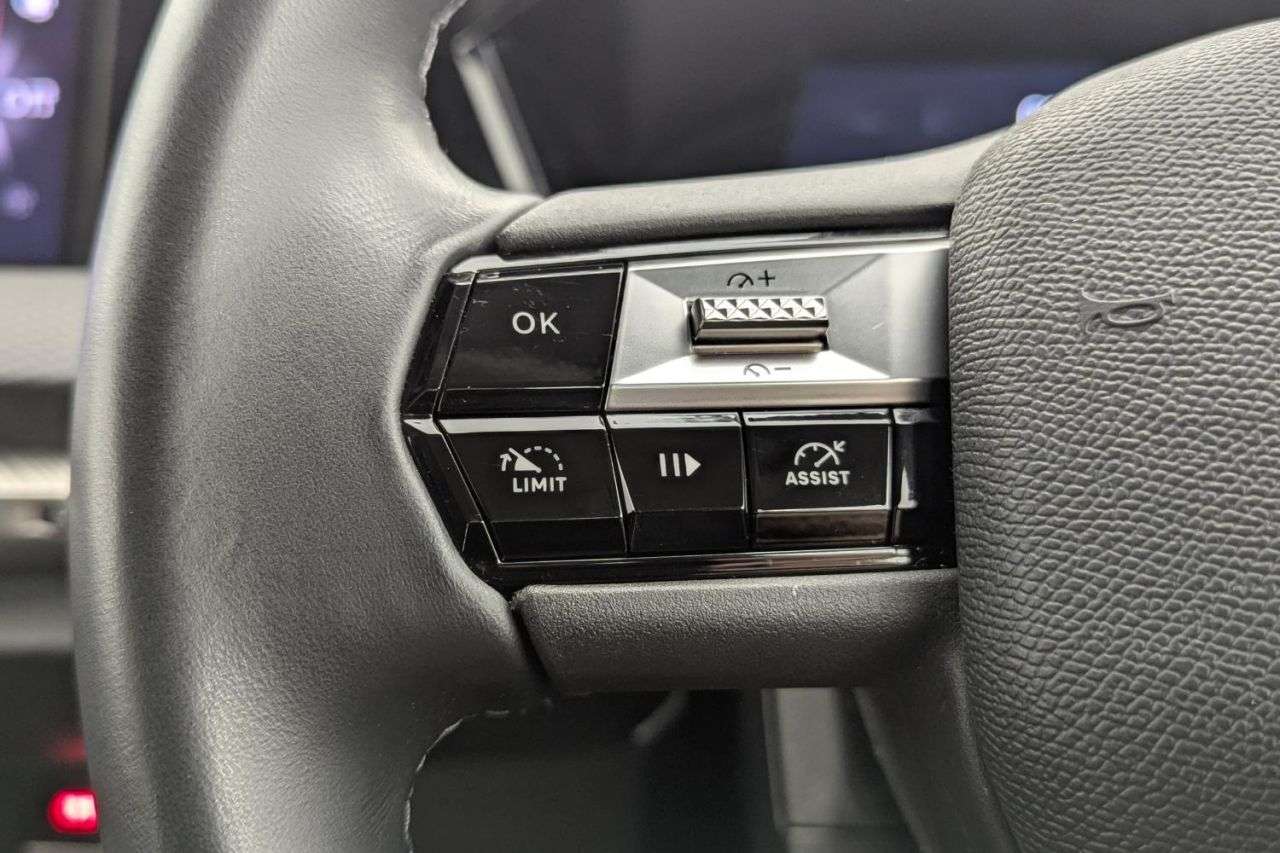 2023 DS AUTOMOBILES DS 4 2023 DS AUTOMOBILES DS 4