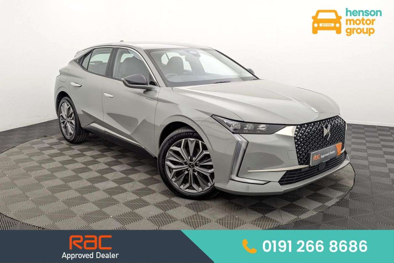 A 2023 DS AUTOMOBILES DS 4 1.2 PureTech Trocadero Hatchback 5dr Petrol EAT8 Euro 6 (s/s) (130 ps) Awar A 2023 DS AUTOMOBILES DS 4 1.2 PureTech Trocadero Hatchback 5dr Petrol EAT8 Euro 6 (s/s) (130 ps) Awar
