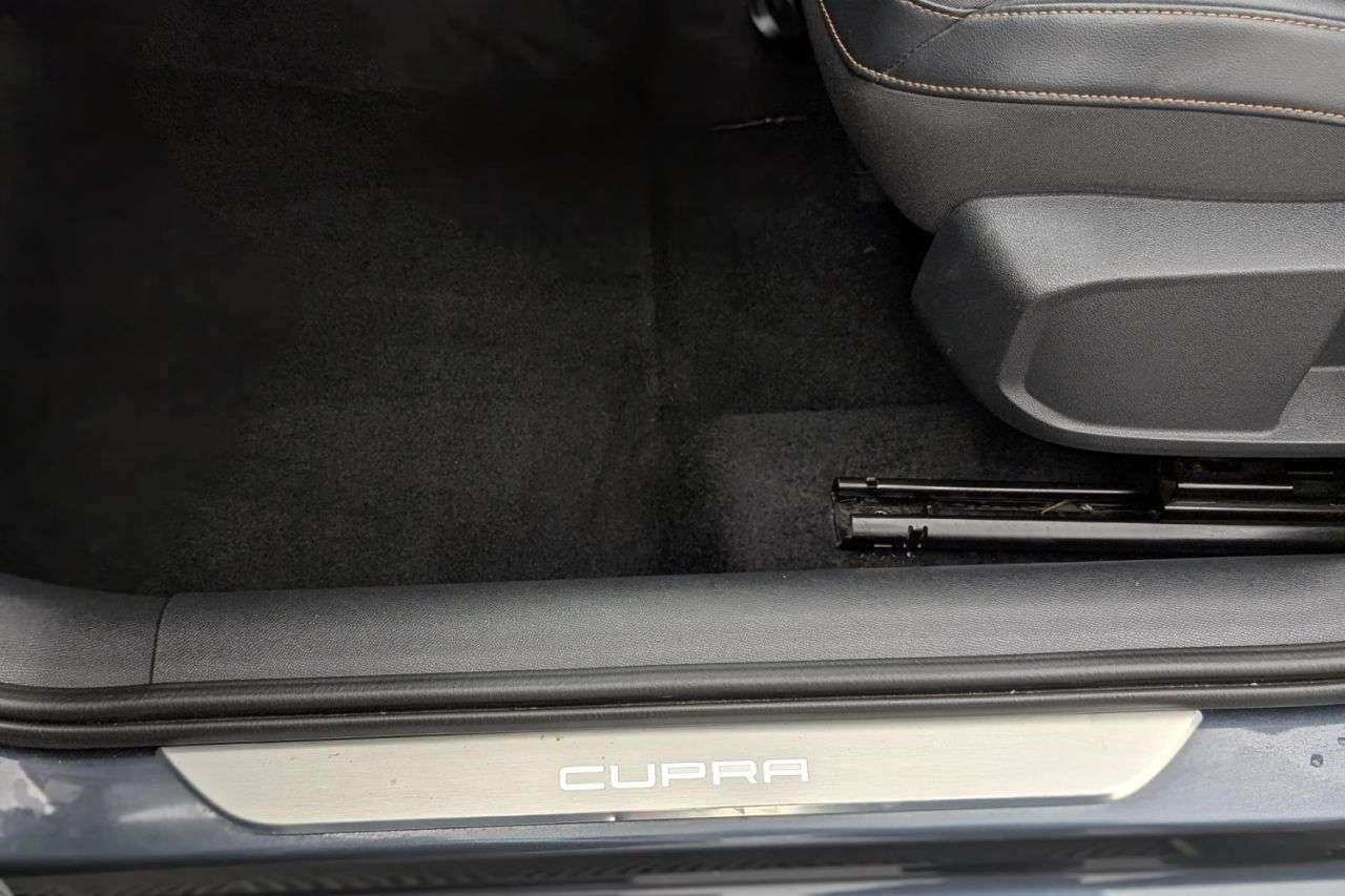 2022 CUPRA FORMENTOR 2022 CUPRA FORMENTOR