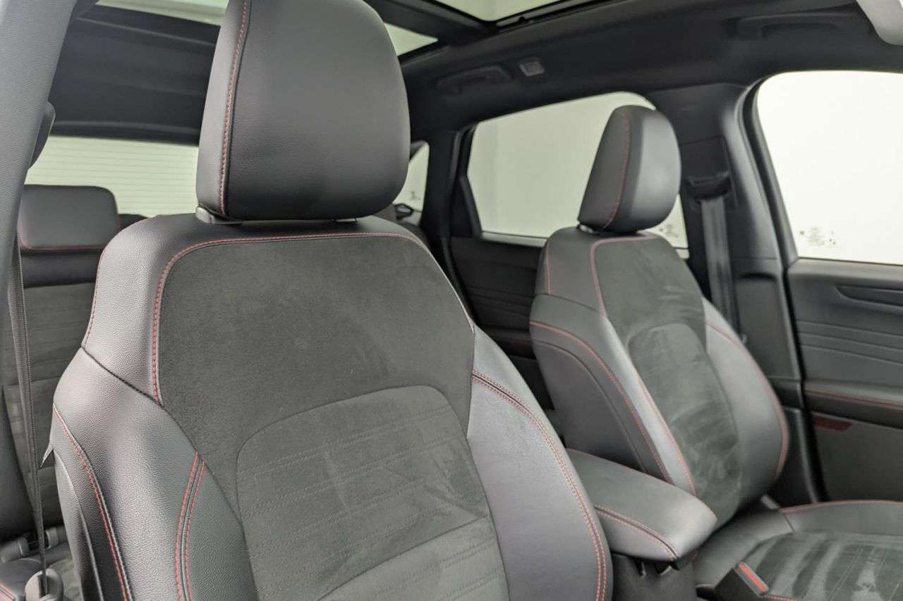 2023 FORD KUGA 2023 FORD KUGA