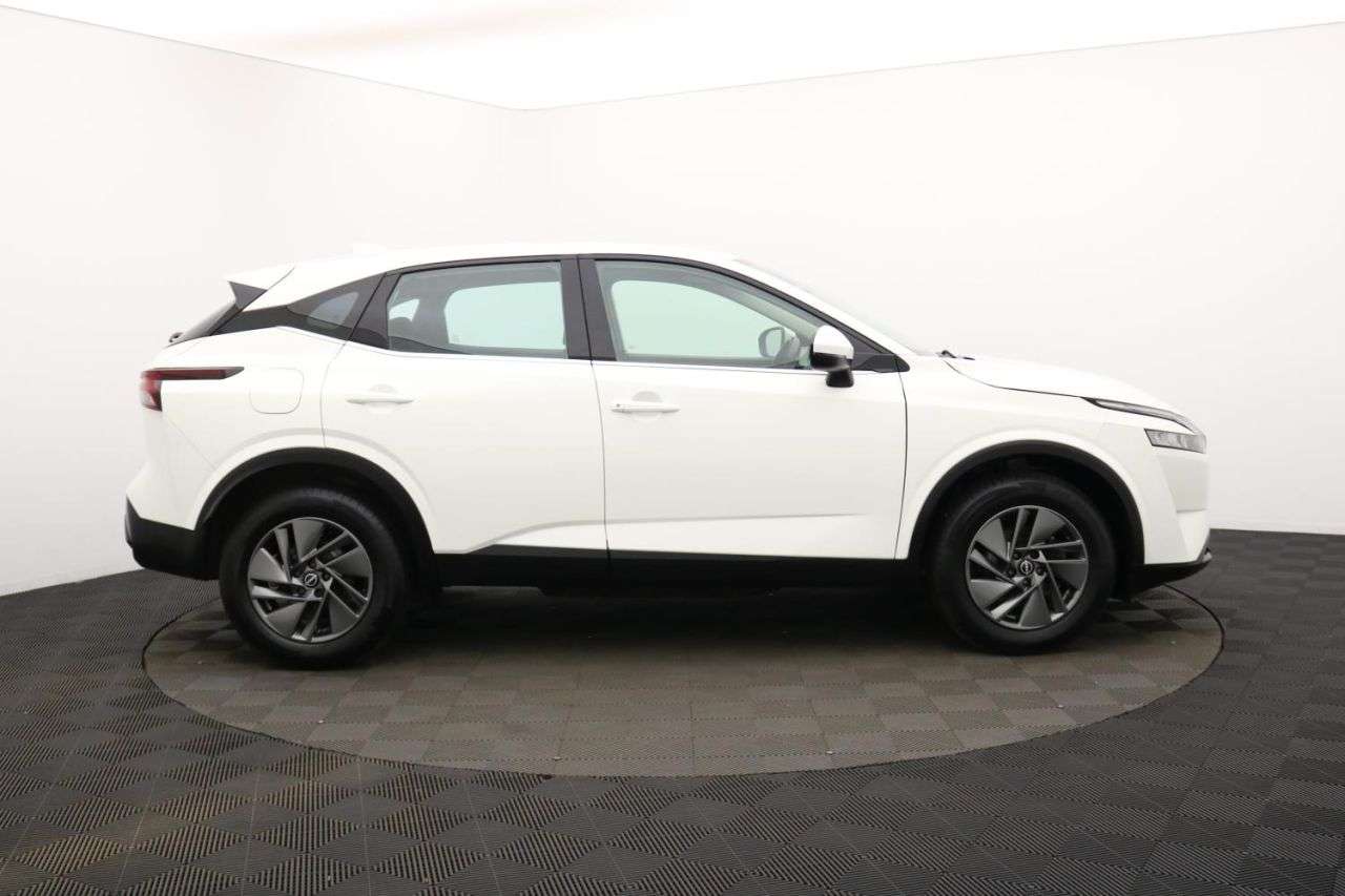 A 2023 NISSAN QASHQAI 1.3 DIG-T MHEV Acenta Premium SUV 5dr Petrol Hybrid Manual Euro 6 (s/s) (14 A 2023 NISSAN QASHQAI 1.3 DIG-T MHEV Acenta Premium SUV 5dr Petrol Hybrid Manual Euro 6 (s/s) (14