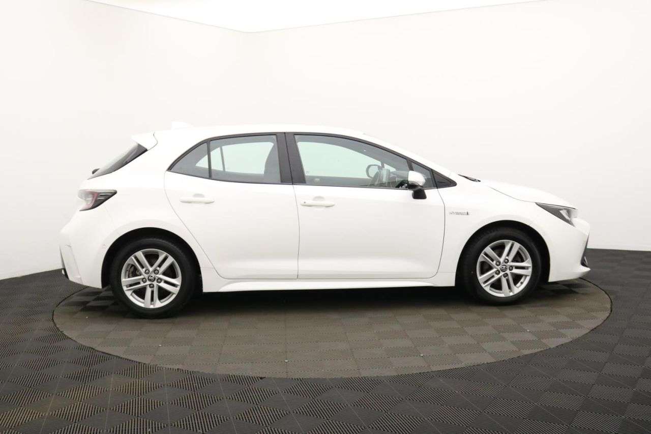 A 2020 TOYOTA COROLLA 1.8 VVT-h Icon Tech Hatchback 5dr Petrol Hybrid CVT Euro 6 (s/s) (122 ps) A A 2020 TOYOTA COROLLA 1.8 VVT-h Icon Tech Hatchback 5dr Petrol Hybrid CVT Euro 6 (s/s) (122 ps) A