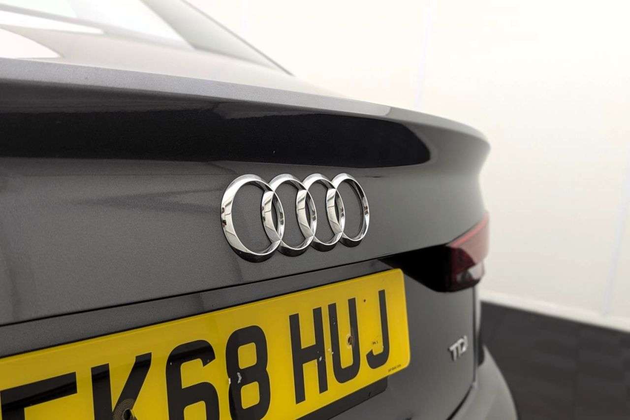 2018 AUDI A3 2018 AUDI A3
