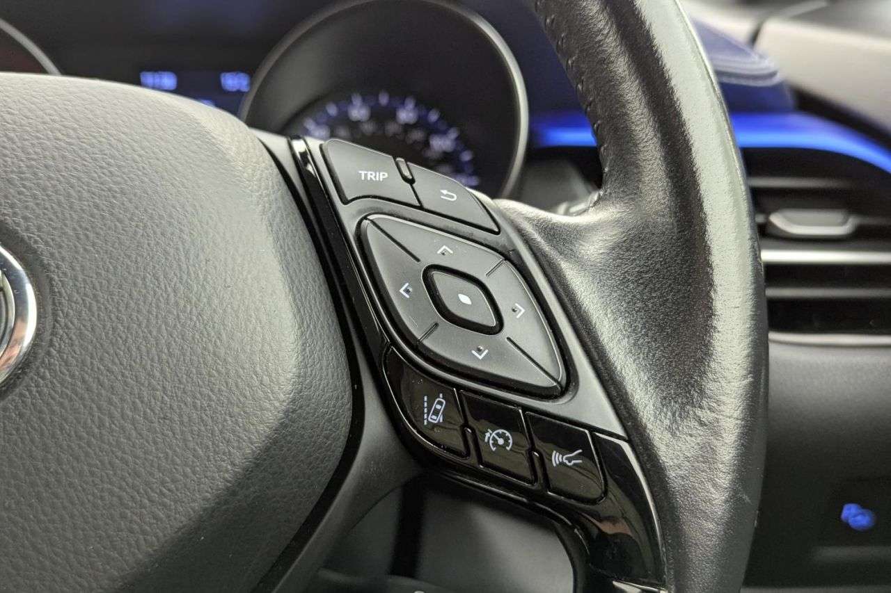 2020 TOYOTA C-HR 2020 TOYOTA C-HR