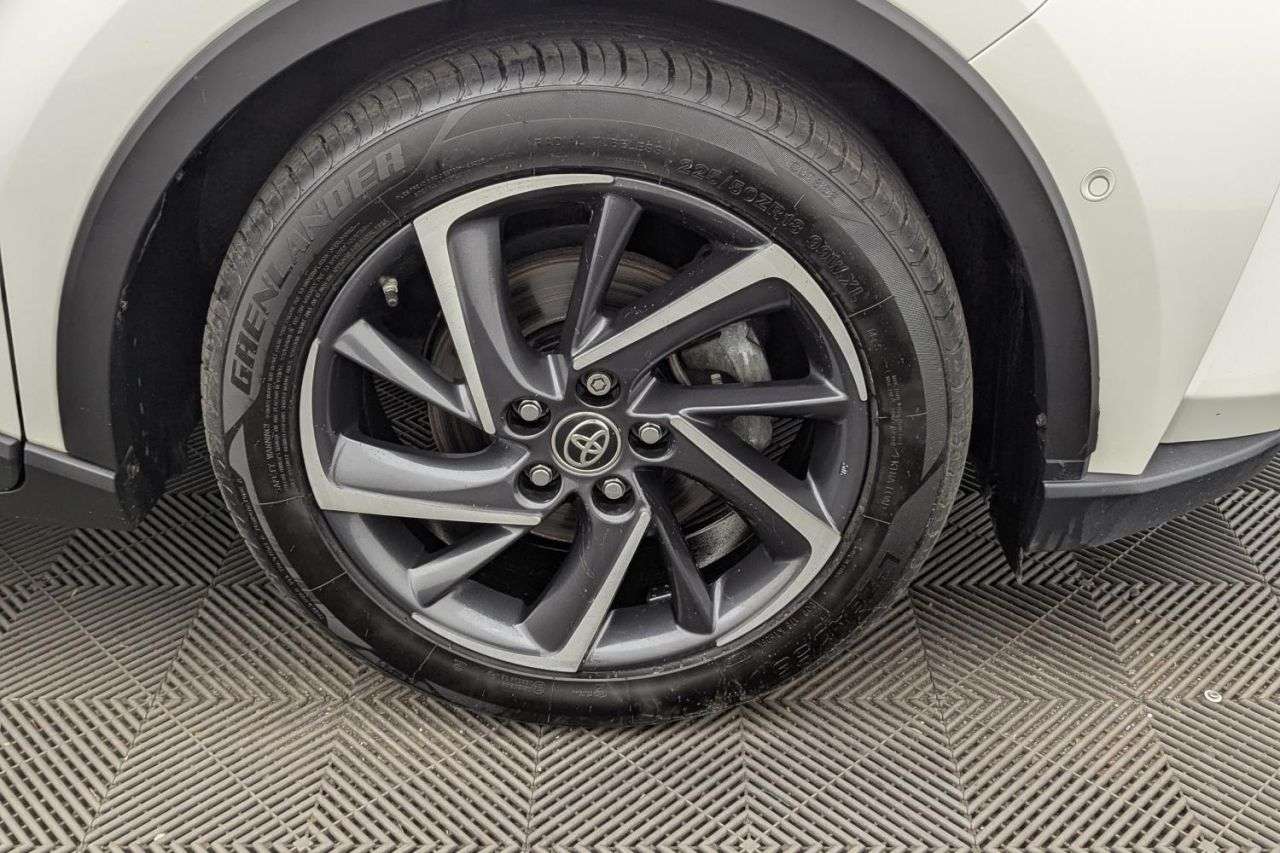 2020 TOYOTA C-HR 2020 TOYOTA C-HR