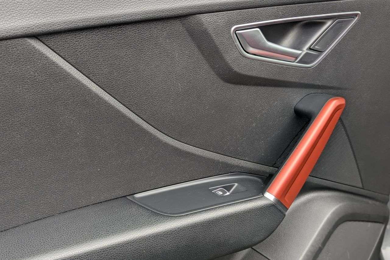 2017 AUDI Q2 2017 AUDI Q2