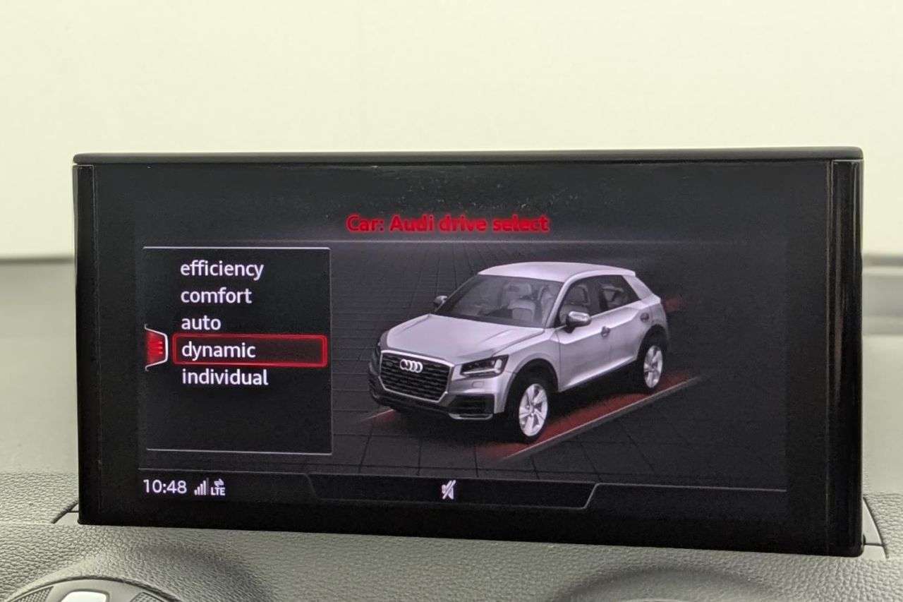 2017 AUDI Q2 2017 AUDI Q2
