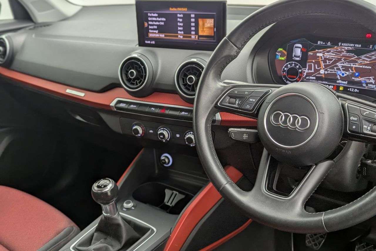 2017 AUDI Q2 2017 AUDI Q2